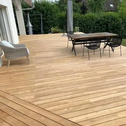 terrasse bois clair